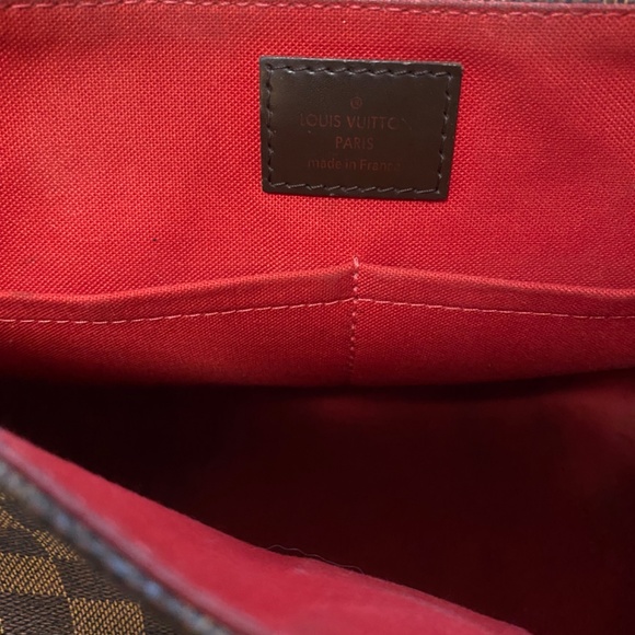 Used Louis Vuitton Besace Roseberry - Picture 9 of 14